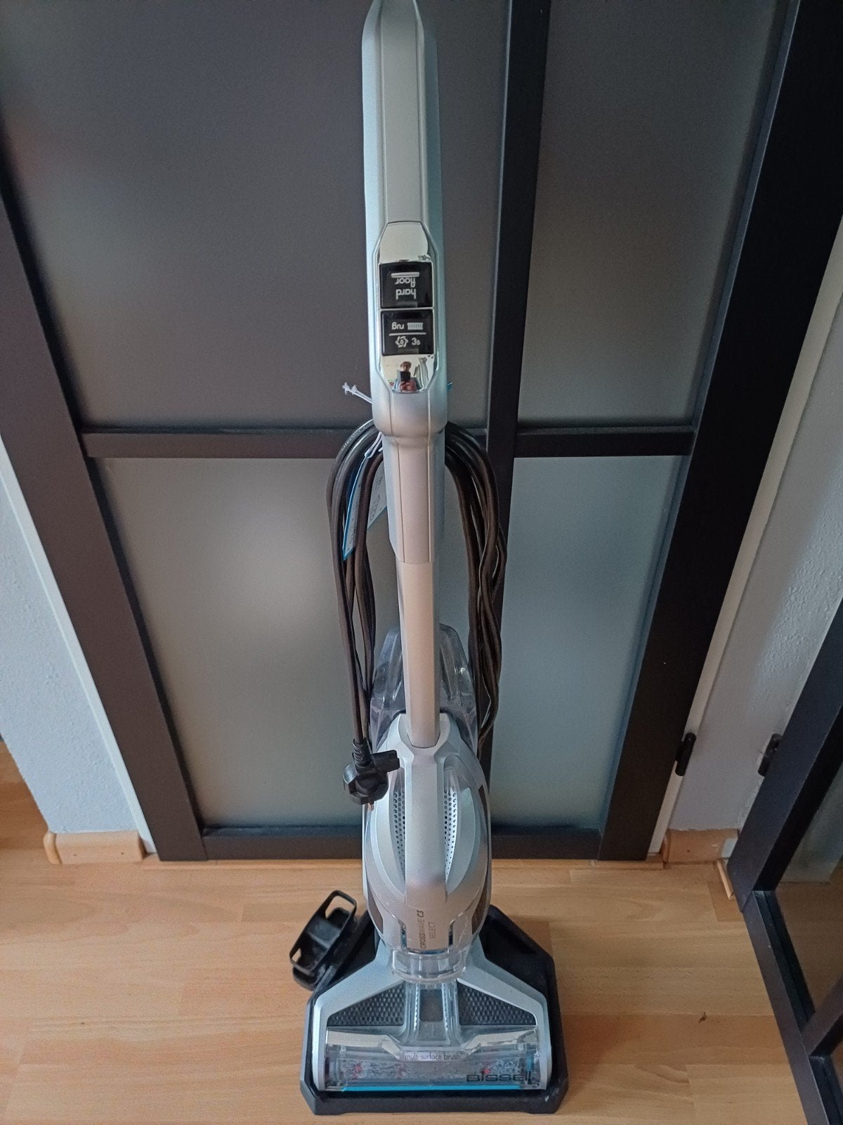 Bisell vloermachine, Ophalen, Zo goed als nieuw