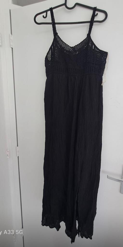 Zwarte maxi jurk met gehaakte top en split, Maat 38/40 (M), Zwart, Ophalen of Verzenden, Zo goed als nieuw