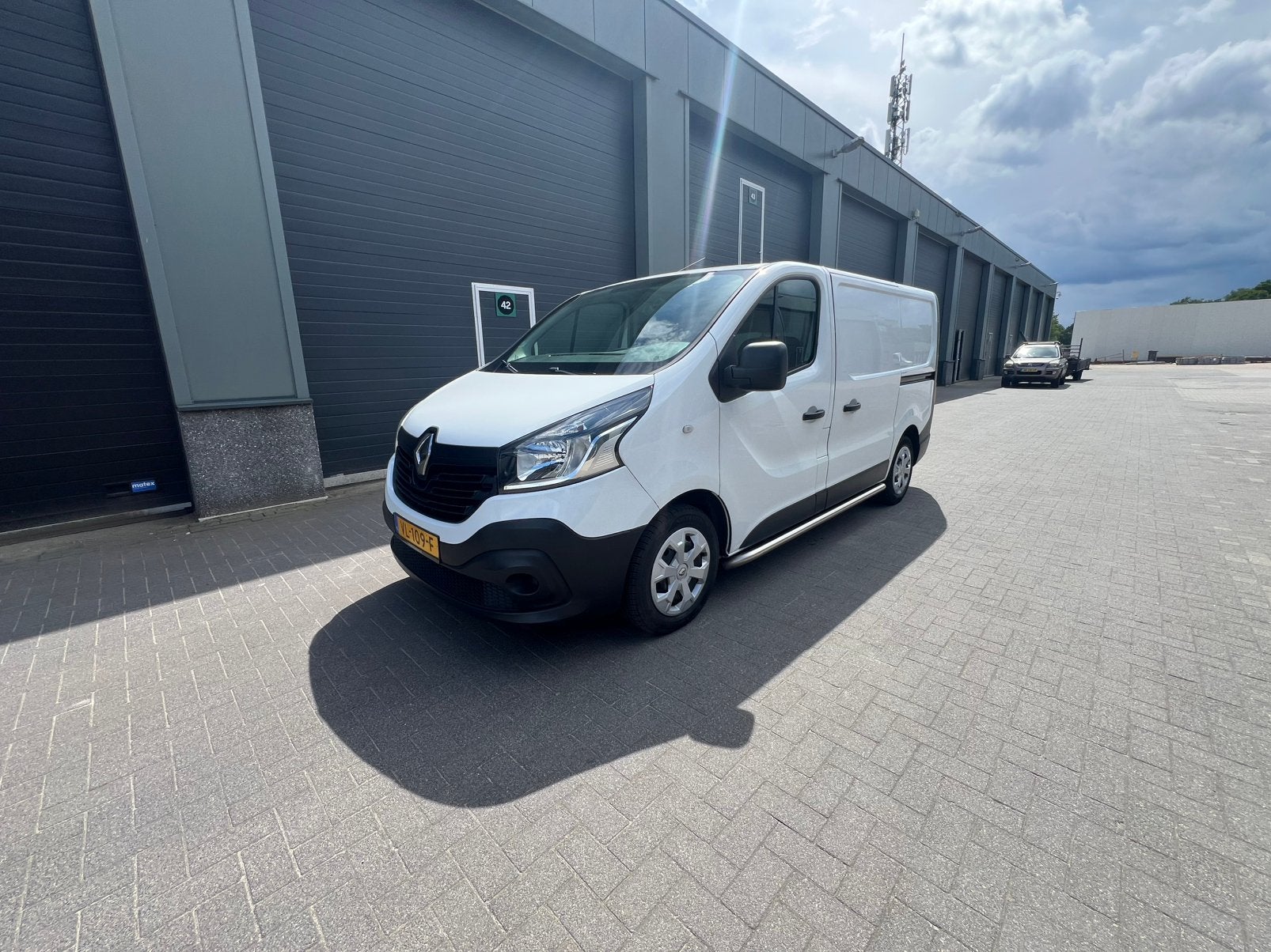 Renault Trafic 1.6 DCI 66KW Euro5, Voorwielaandrijving, Stof, Zwart, 4 cilinders