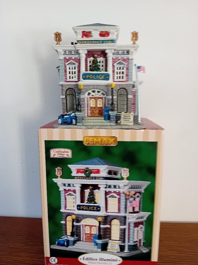 Lemax Police Precinct 13 uit Caddington Village collectie, Ophalen, Zo goed als nieuw