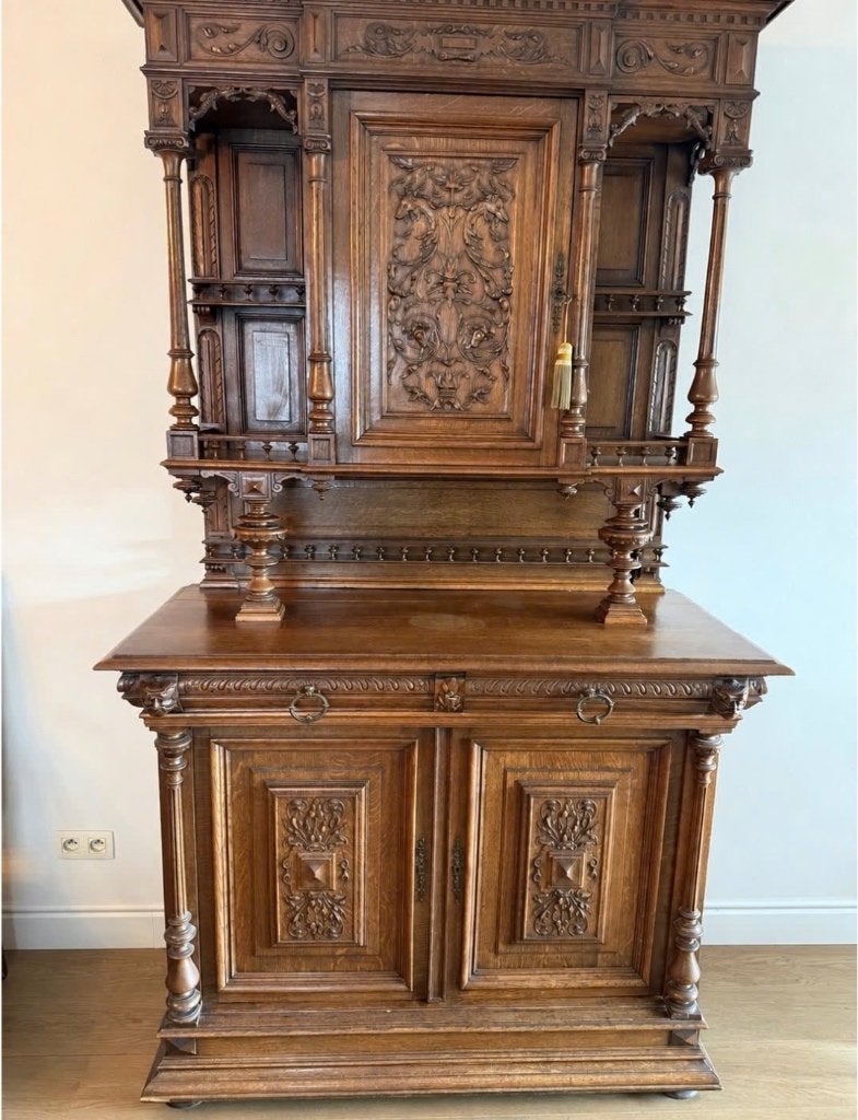 Mechelse kast, Antiek en Kunst, Ophalen