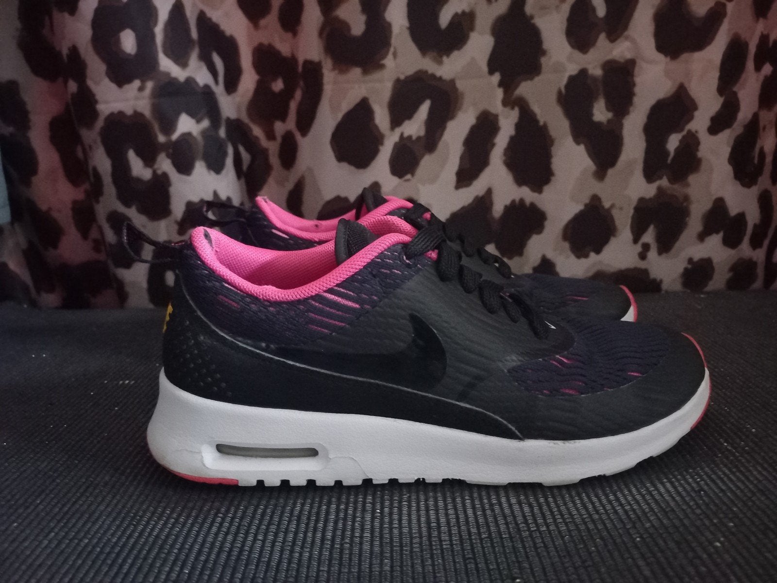Nike Airmax Thea maat 36, Kleding | Dames, Zwart, Nike, Ophalen of Verzenden, Sneakers of Gympen