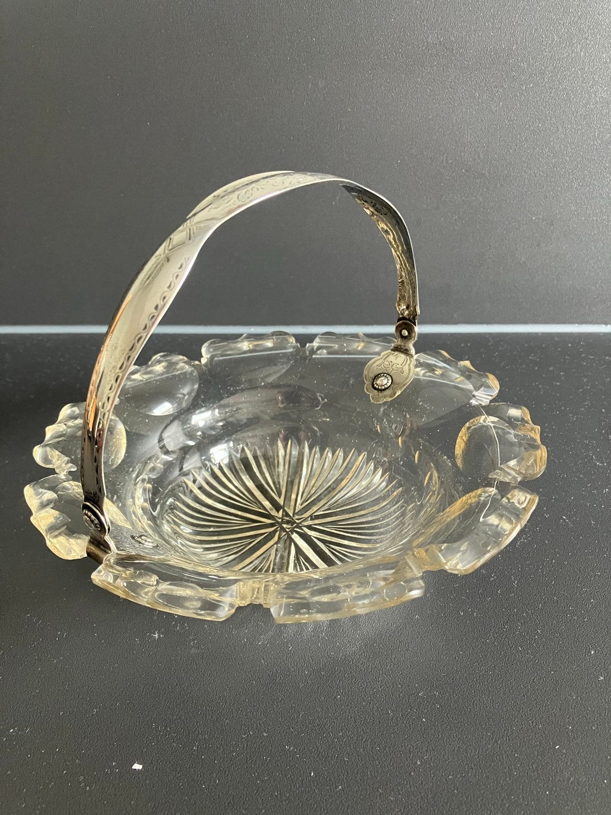Bonbonniere zilver en kristal (Adema, Leeuwarden), Antiek en Kunst, Antiek | Glas en Kristal, Ophalen of Verzenden