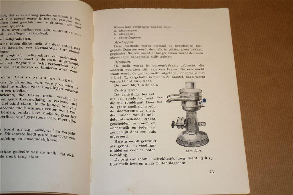Eenvoudige warenkennis voor school en huis. 1938., Boeken, Ophalen of Verzenden, Gelezen