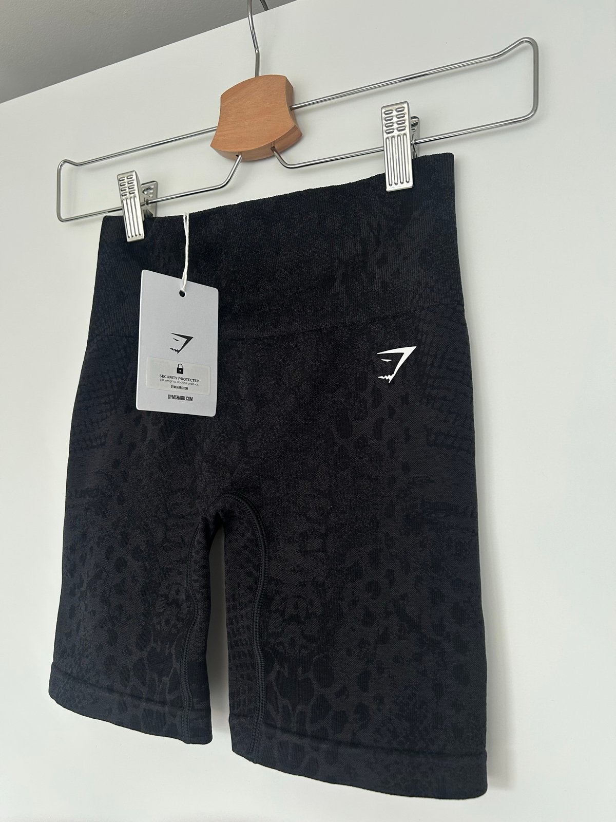 Gymshark Adapt Animal Whitney Seamless Short Asphalt Grey, Zwart, Nieuw, Ophalen of Verzenden, Fitness of Aerobics