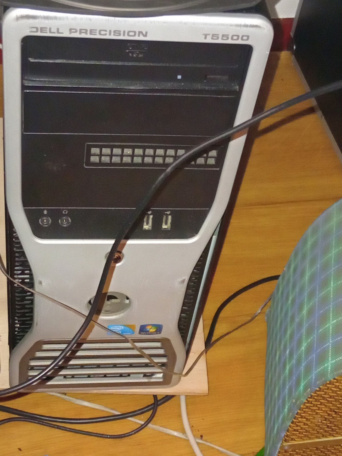 3x dell server 4 core 1 moet processor in, de rest compleetv, Computers en Software, Ophalen, Gebruikt