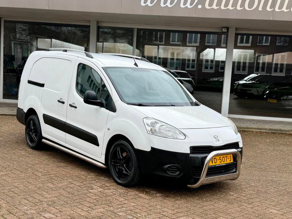 Peugeot Partner 122 1.6 e-HDI L2 XT Profit + 2Tronic|Automaa, Euro 5, Gebruikt, Zwart, 4 cilinders