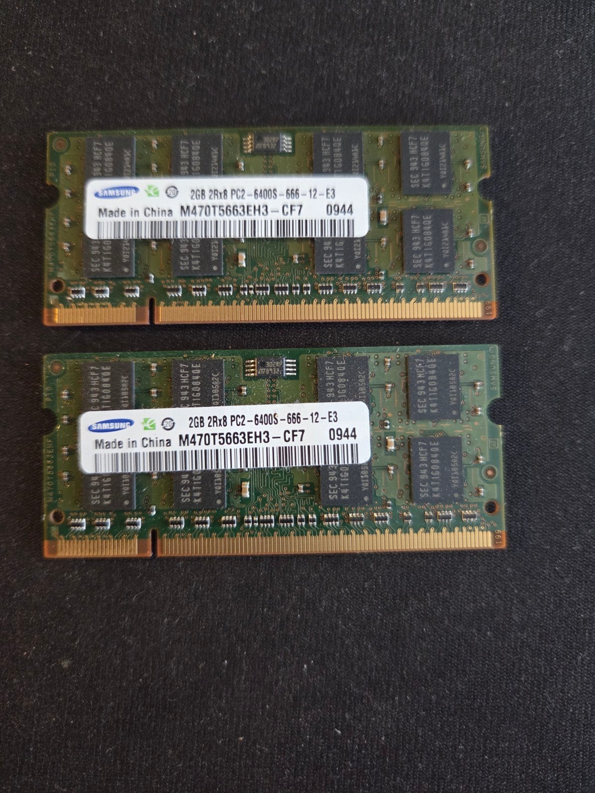 2x 2GB Samsung DDR2 RAM Geheugen voor Laptop (4GB Totaal), Computers en Software, Gebruikt, Ophalen of Verzenden, DDR2, 2 GB