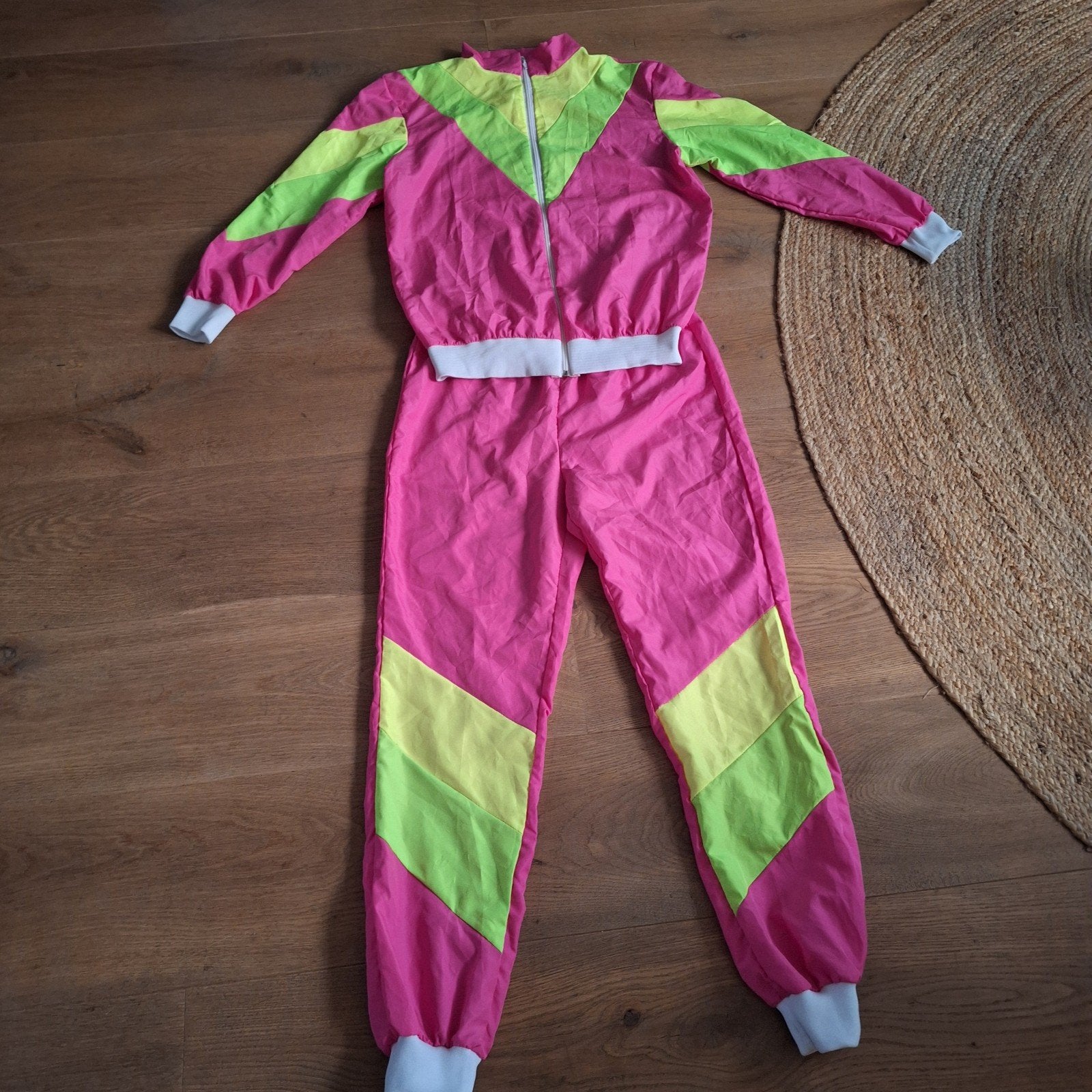 fout trainingspak 80's 90's retro gabber disco M, Maat 38/40 (M), Verzenden, Overige thema's, Kleding