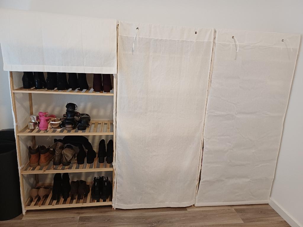 Witte kledingkasten VidaXL stof/hout, NIEUWSTAAT!, Huis en Inrichting, Kasten | Kledingkasten, Ophalen, Met plank(en), Gebruikt