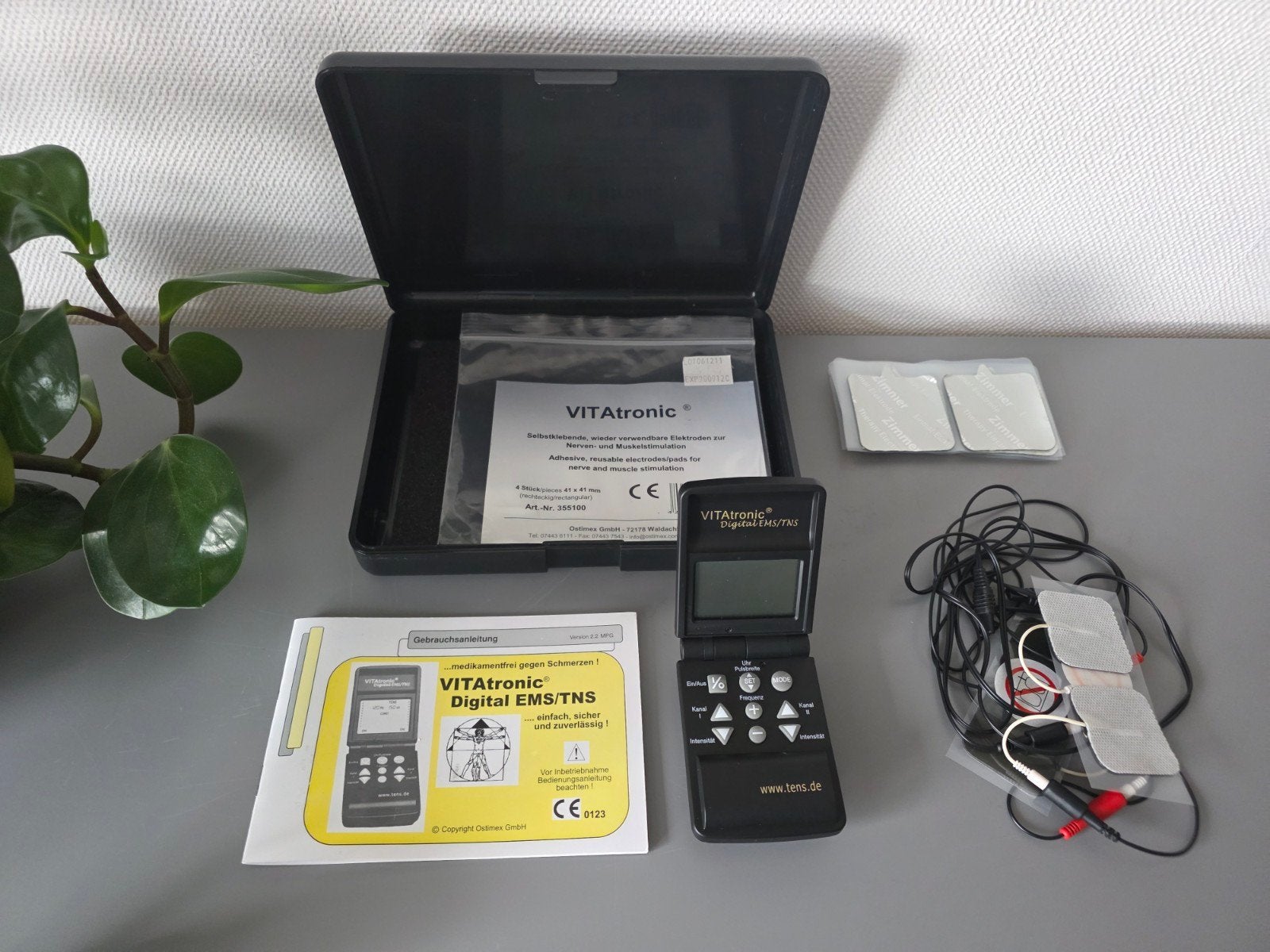 VITATronic Digital EMS/TNS apparaat voor spierstimulatie, Sport en Fitness, Ophalen of Verzenden, Nieuw, Overige typen