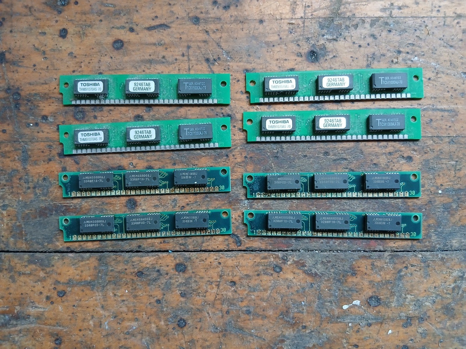 Vintage RAM Geheugenmodules - Toshiba & Mitsubishi, Computers en Software, Onbekend, Overige soorten, Onbekend, Ophalen of Verzenden