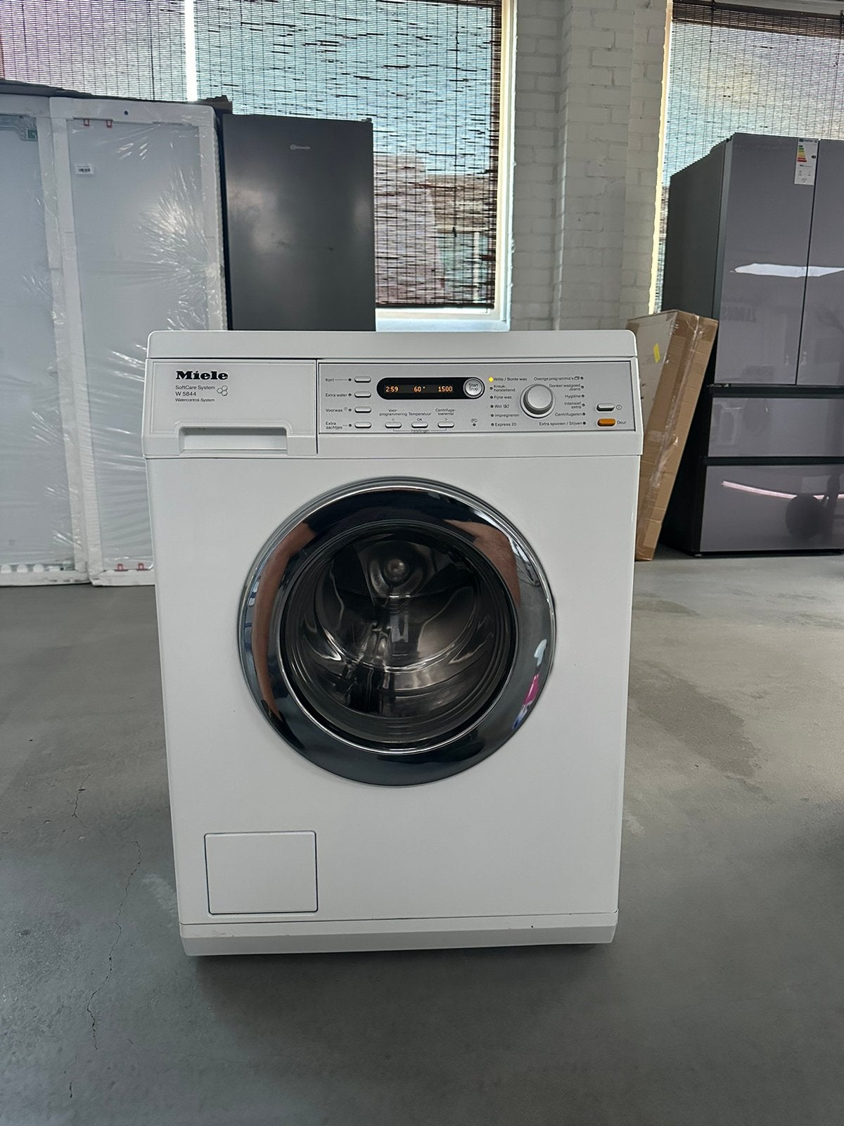 MIELE SOFTCARE 7KG 1500T WASMACHINE VOORLADER, Witgoed en Apparatuur, MIELE, Info@adoswitgoed.nl, Kamerlingh Onnestraat 8, Wijchen