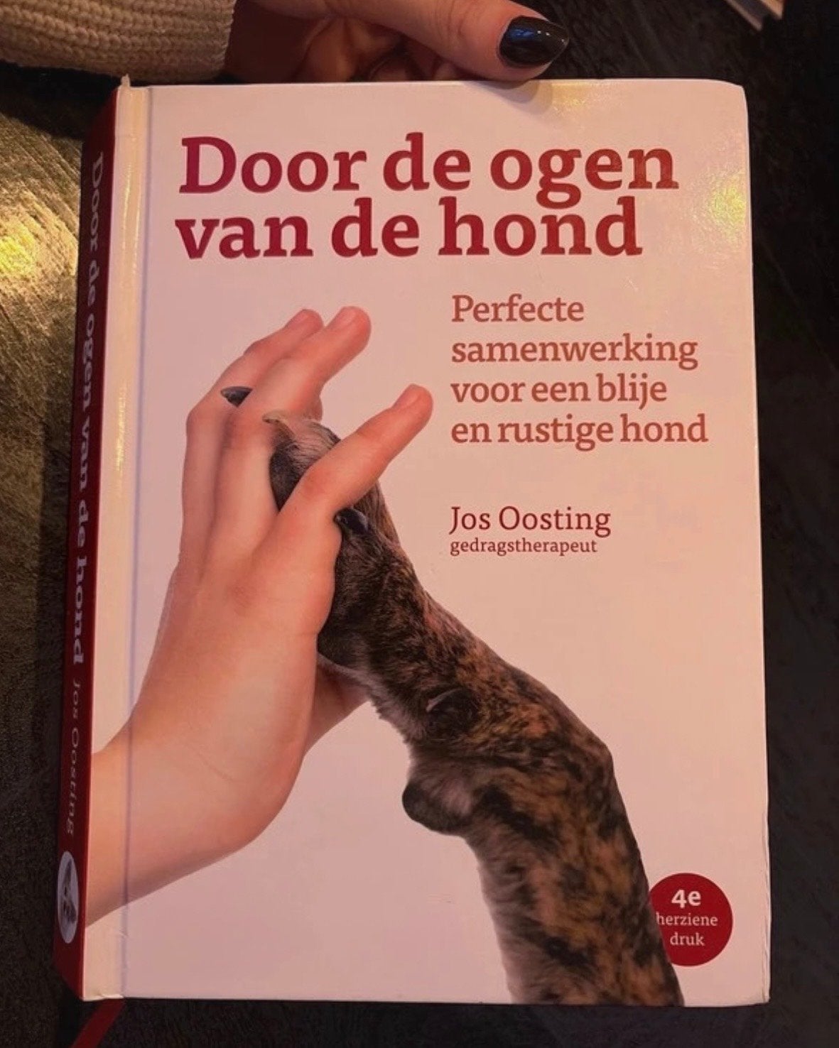 Door de ogen van de hond - Jos Oosting (4e druk), Verzenden, Gelezen, Honden