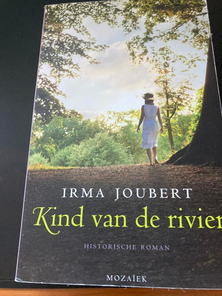 Irma Joubert-Kind van de rivier, Ophalen of Verzenden, Zo goed als nieuw