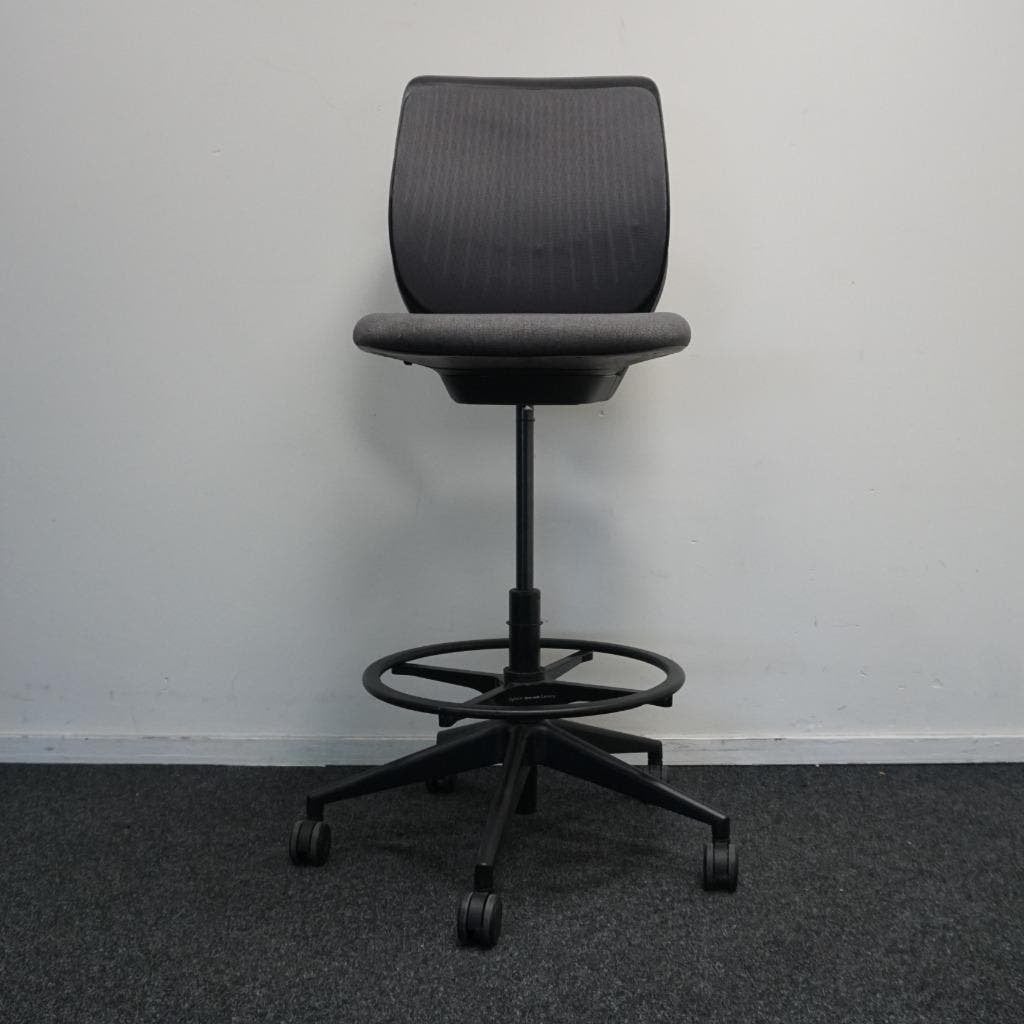 Steelcase Cobi Chair | Baliestoel | Donker Grijs/Zwart, Gebruikt, -, Zwart, -