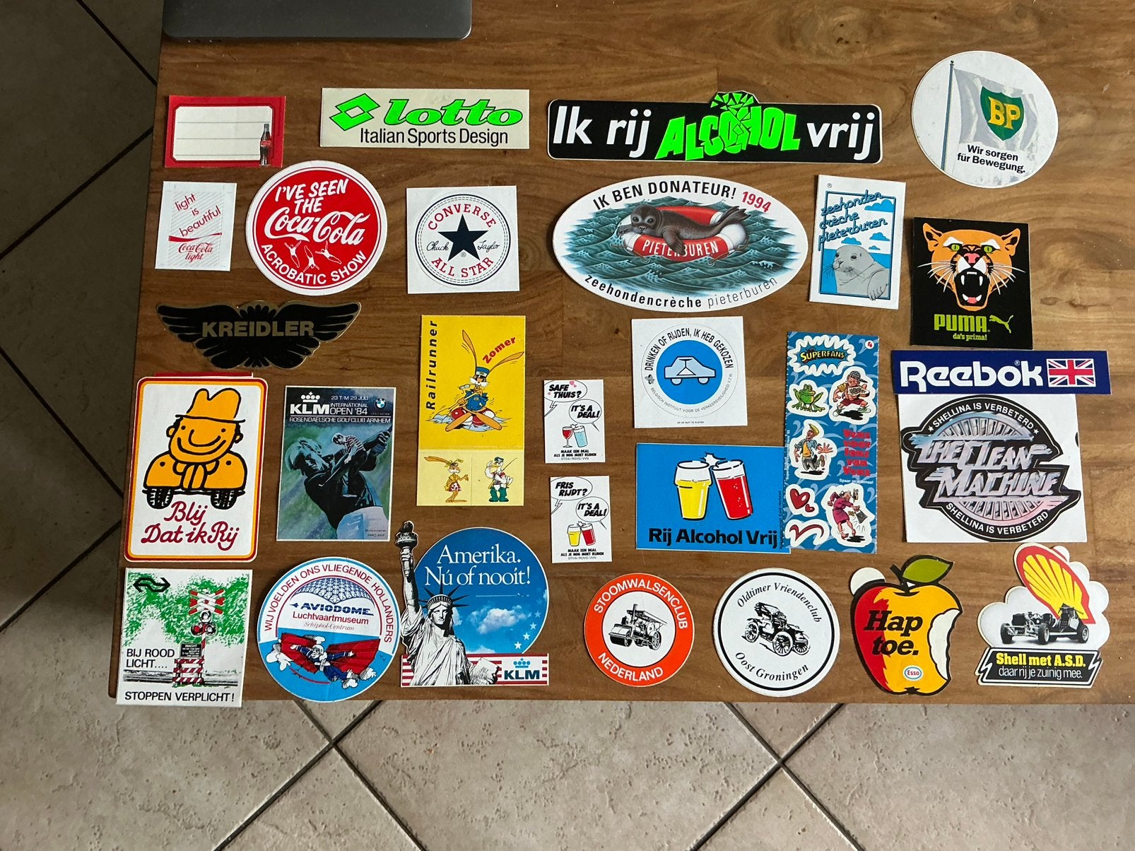 Stickers allerlei, Ophalen of Verzenden, Zo goed als nieuw