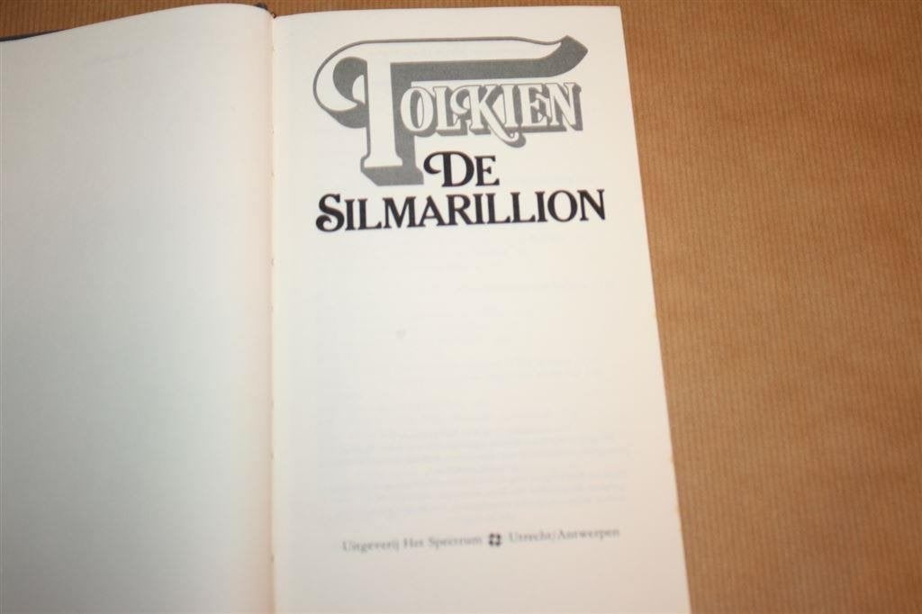 De Silmarillion. Tolkien. 1979., Boeken, Ophalen of Verzenden, Gelezen
