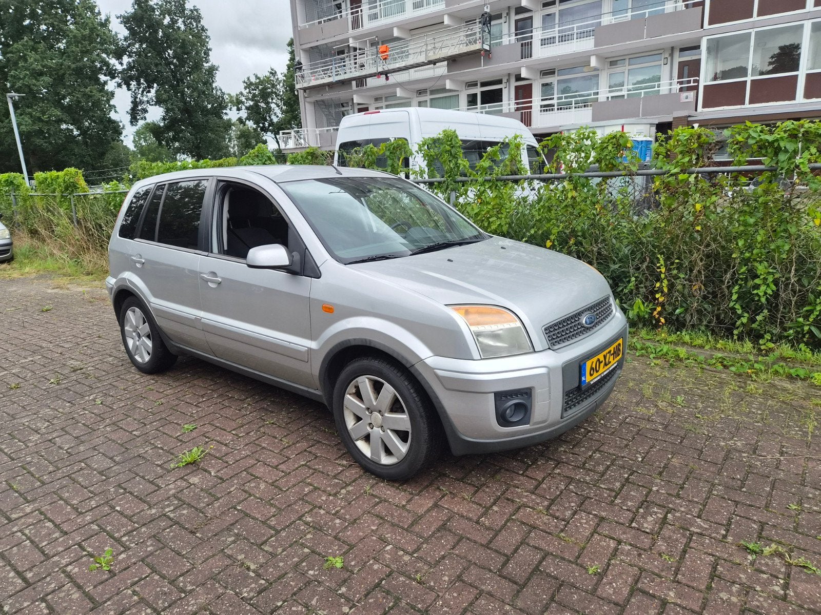 Ford Fusion 1.4 16V 2007 Grijs met nieuwe apk.., Auto's, Voorwielaandrijving, 15 km/l, 49 €/maand, Origineel Nederlands