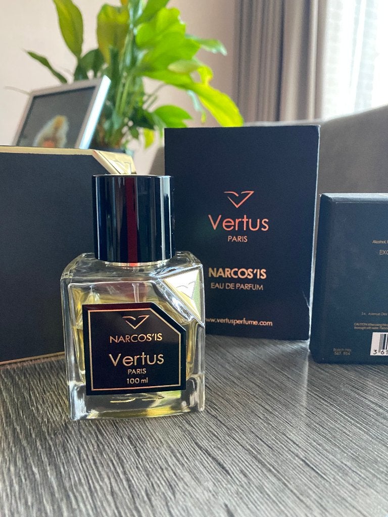Vertus Narcos'is, Ophalen of Verzenden, Zo goed als nieuw