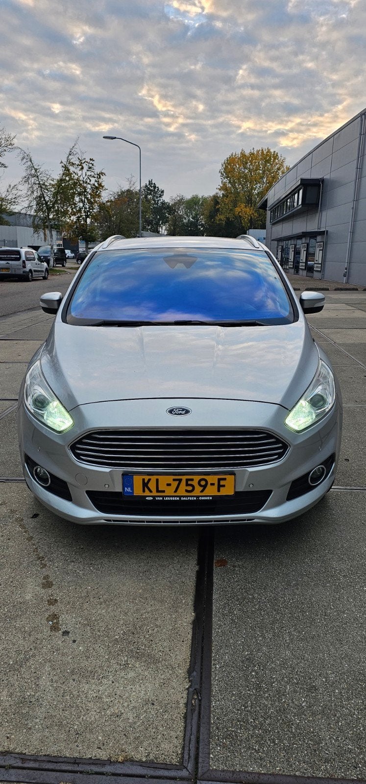 Ford S-Max