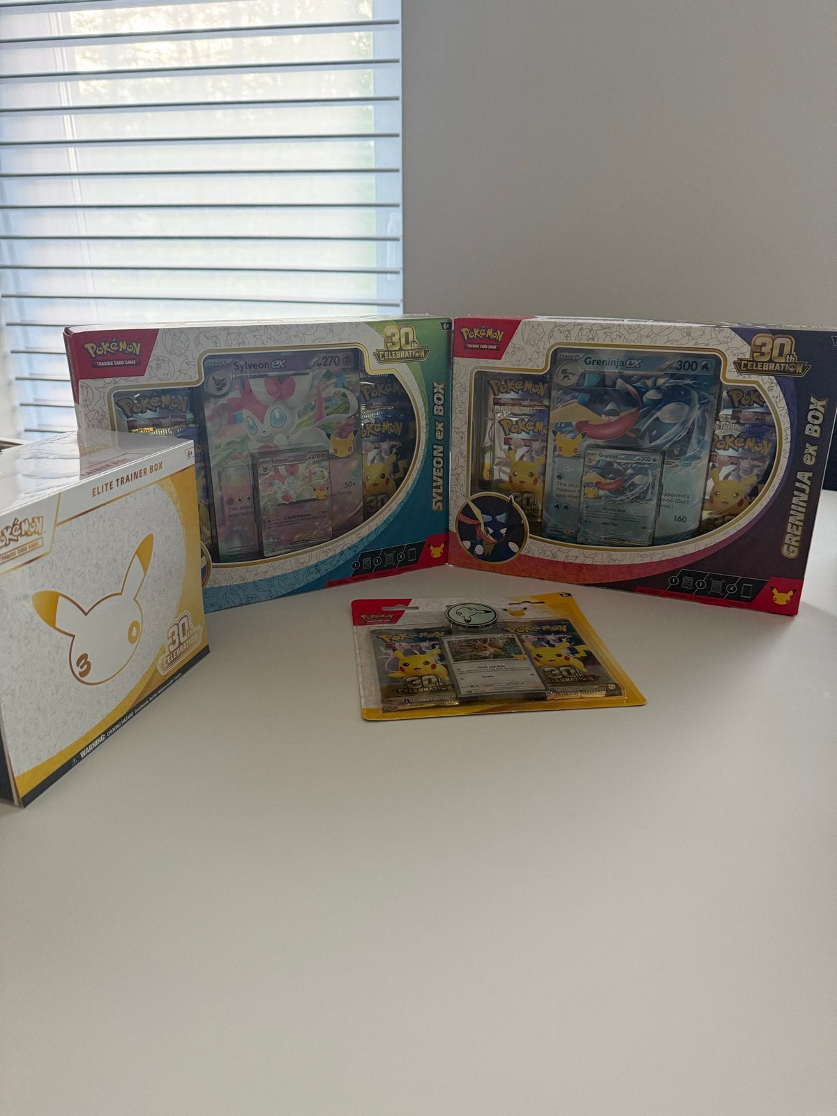 Pokémon 30th Celebrations set, Ophalen of Verzenden, Nieuw, Boosterbox