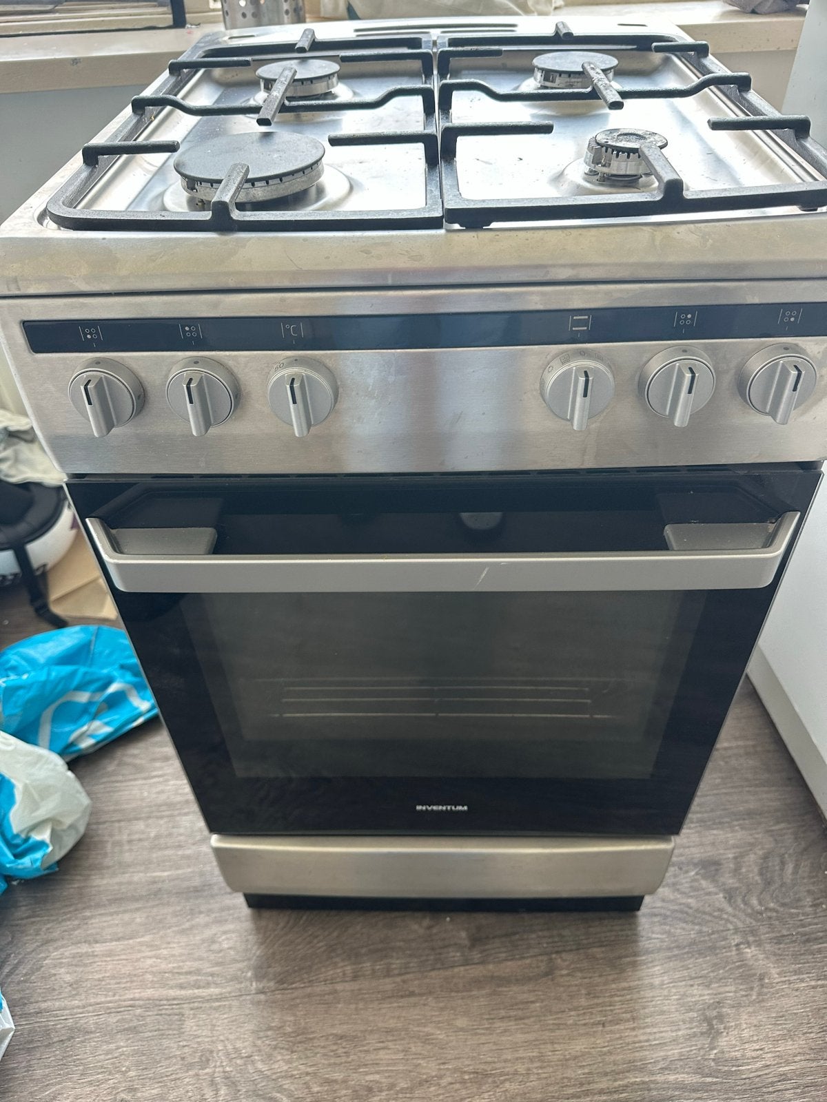 Inventum Vrijstaand Gasfornuis met Oven - Zo goed als nieuw, Witgoed en Apparatuur, Ophalen, 4 kookzones, Zo goed als nieuw, Gas