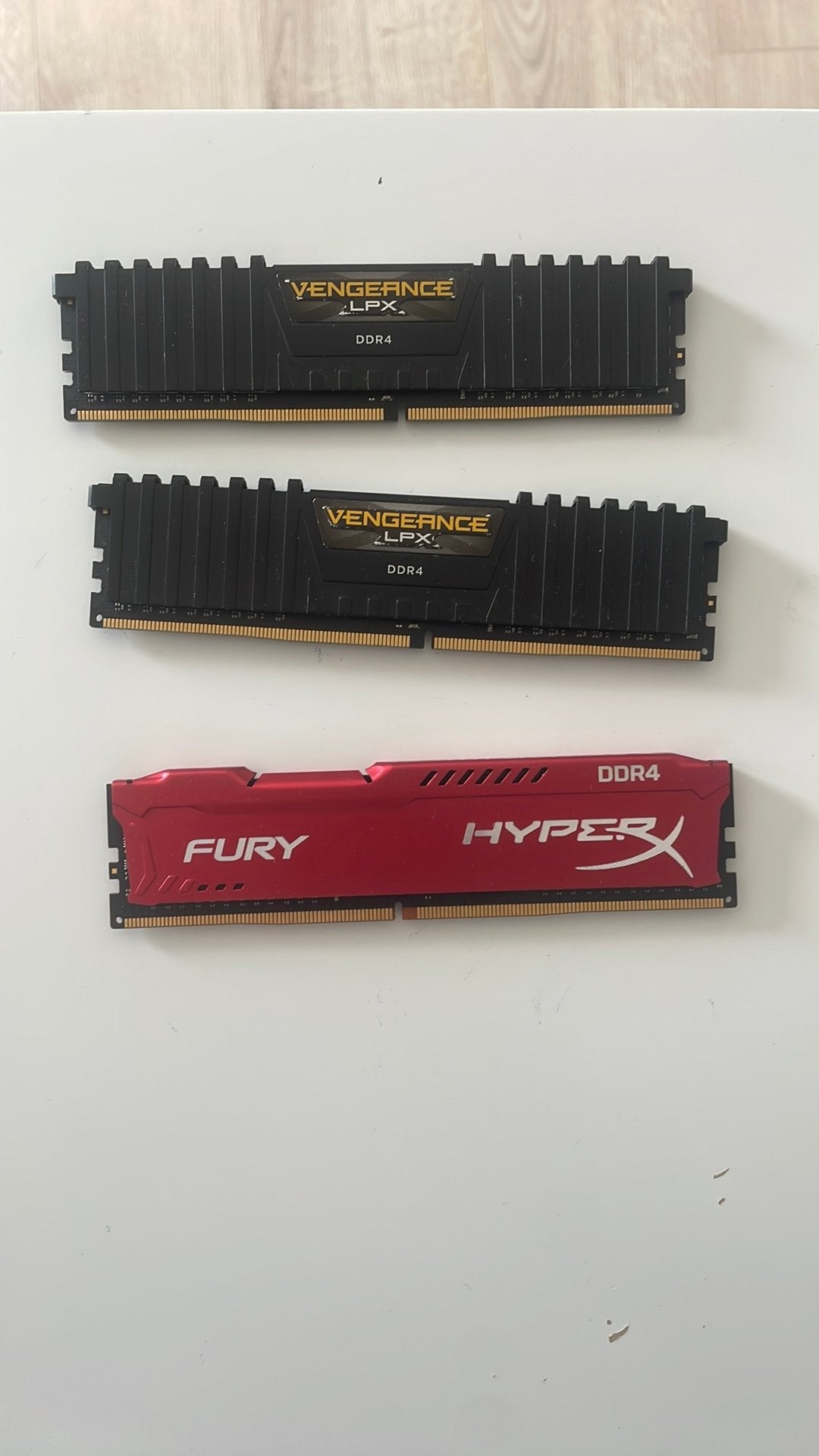 Corsair lpx vengeance ddr4 8gb en hyperx fury ddr4 8gb ram, Computers en Software, RAM geheugen, Ophalen, Gebruikt, DDR4, Desktop