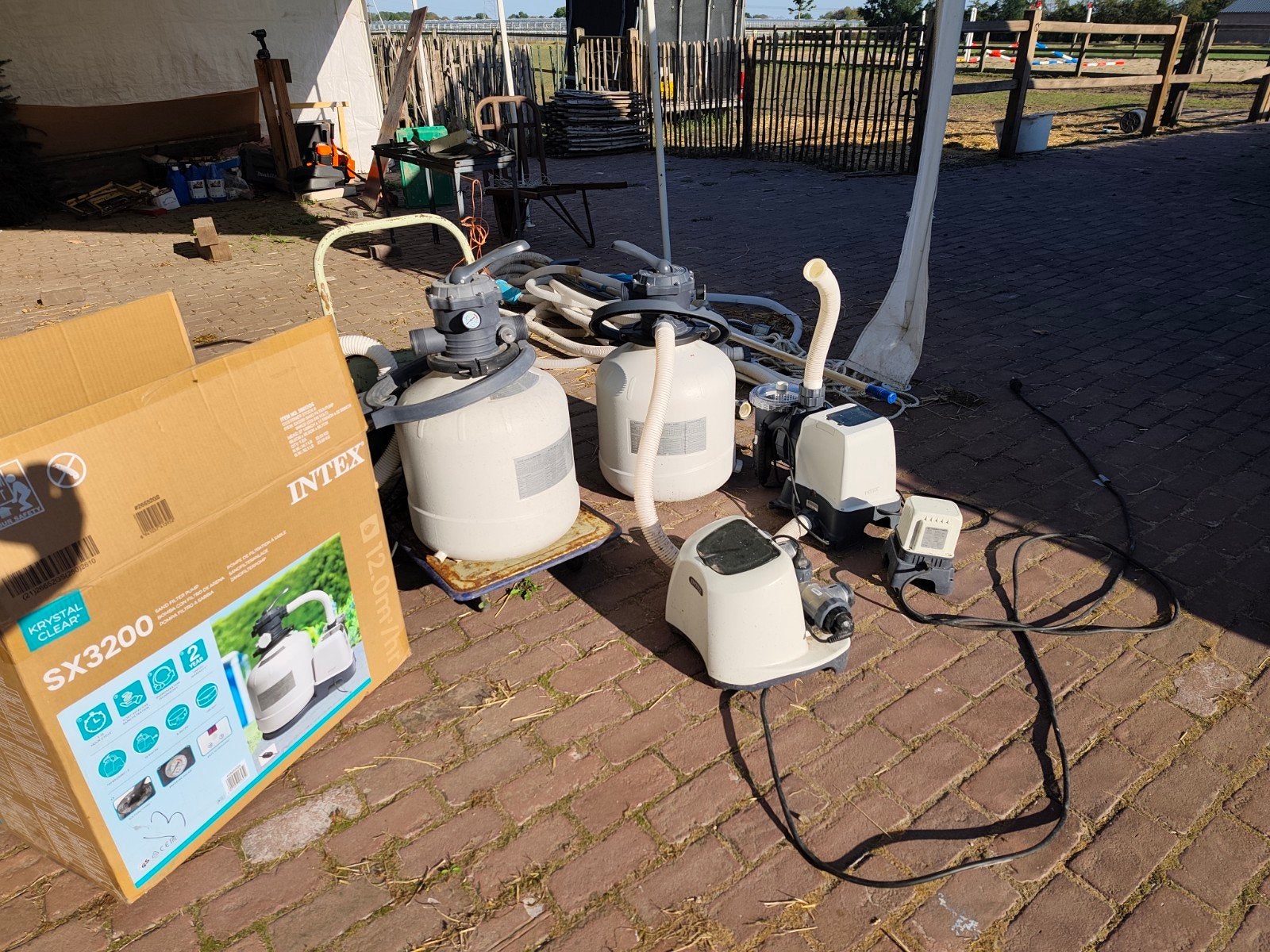 Diverse zwembadpompen en filters, inclusief Intex SX3200, Tuin en Terras, Ophalen, Nieuw, Zwembadpomp