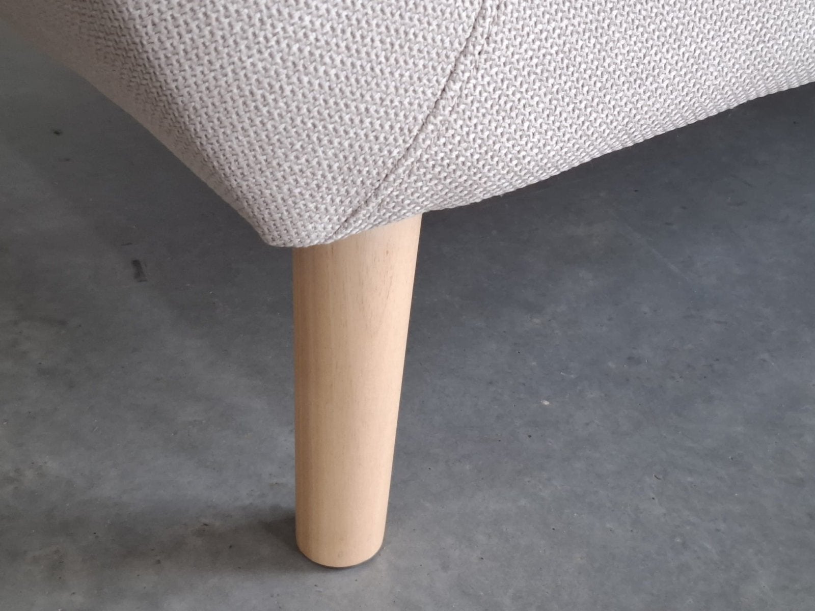 Beige stoffen bank als nieuw - 170 cm breed  weg = weg, Ophalen, X, Minder dan 75 cm, 150 tot 200 cm