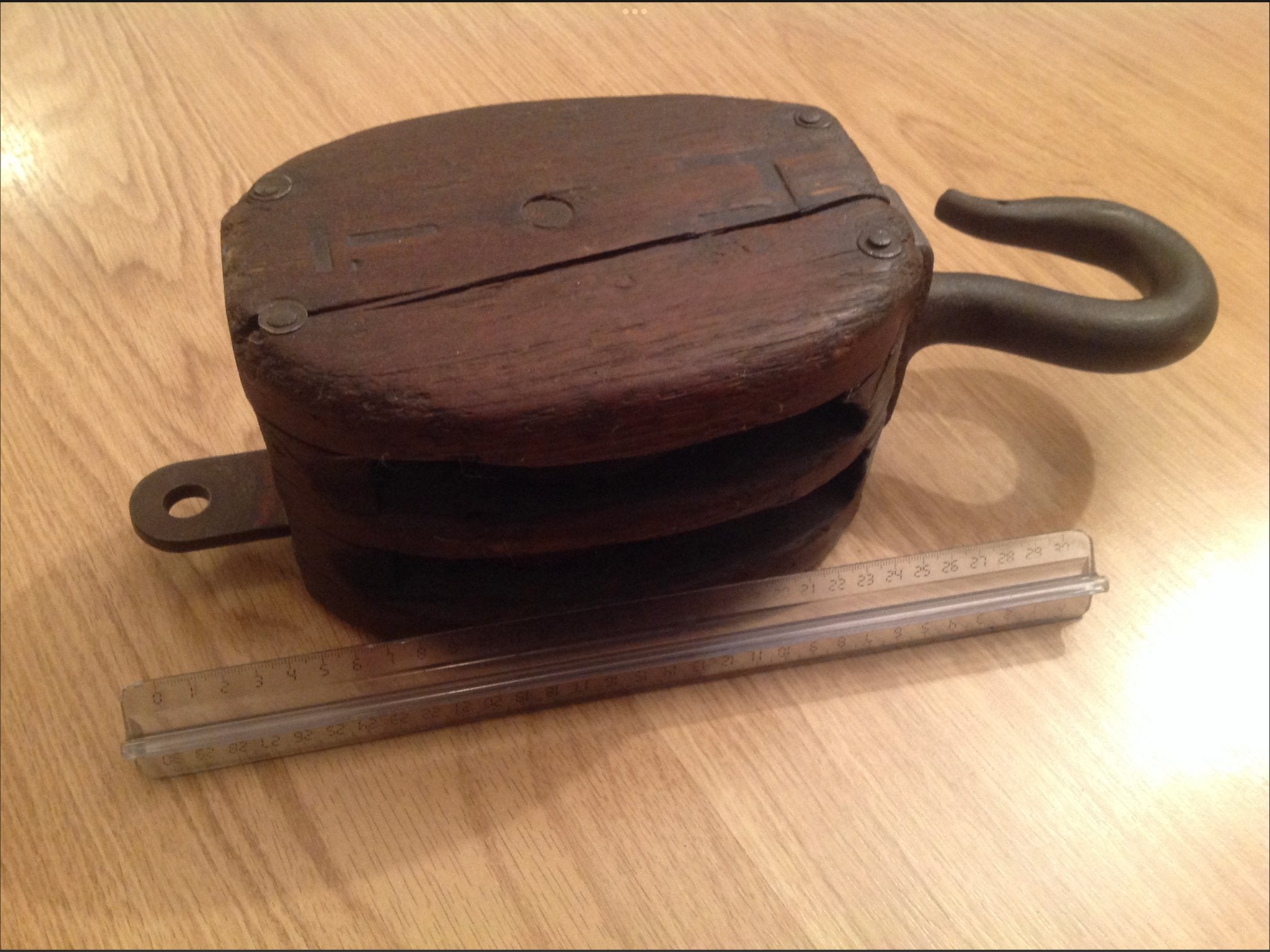 Antieke houten katrol met haak - Decoratief scheepvaart, Verzenden