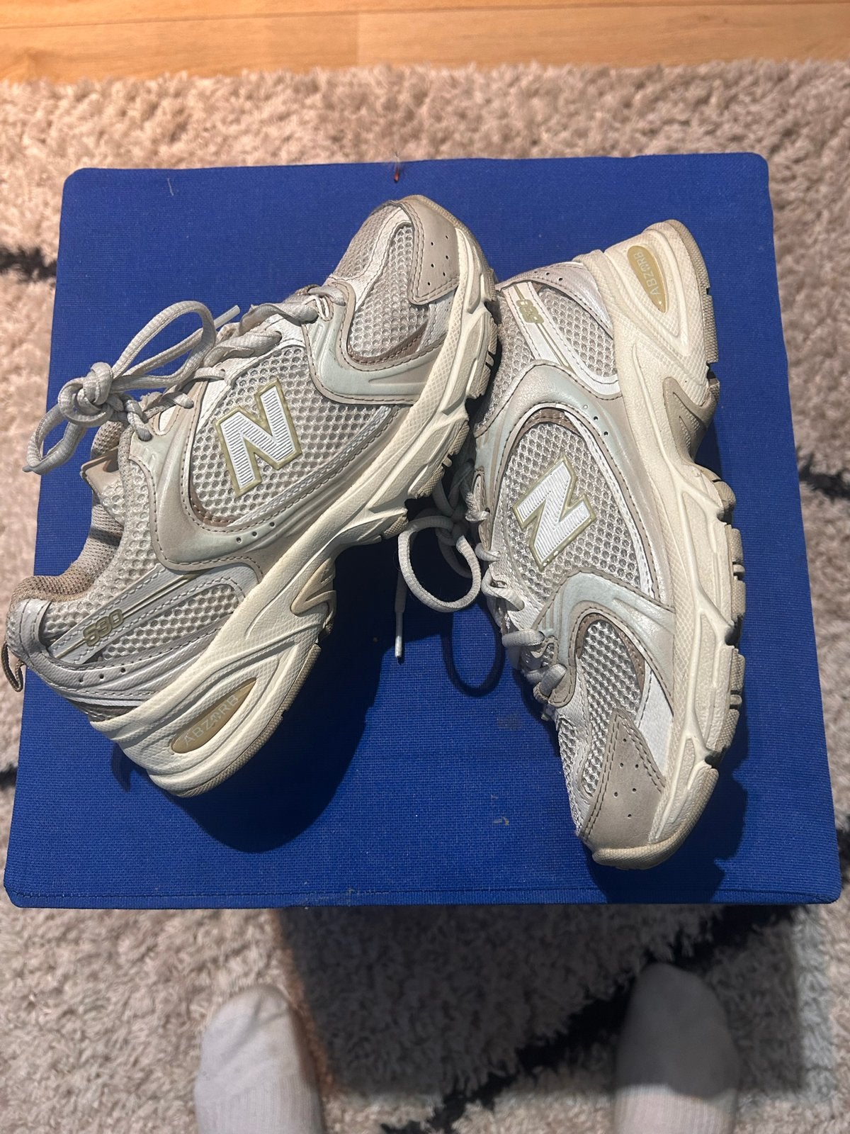 New Balance 530, Kleding | Dames, Beige, Ophalen of Verzenden, Sneakers of Gympen, Zo goed als nieuw