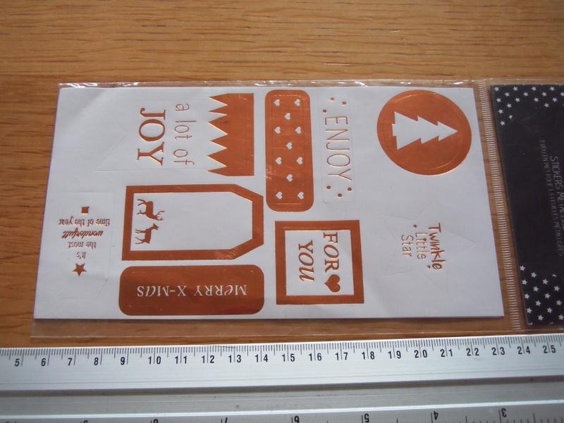 3 vellen folie kerst stickers, Hobby en Vrije tijd, Kaarten | Zelf maken, Ophalen of Verzenden, Nieuw, Kerst, Overige typen