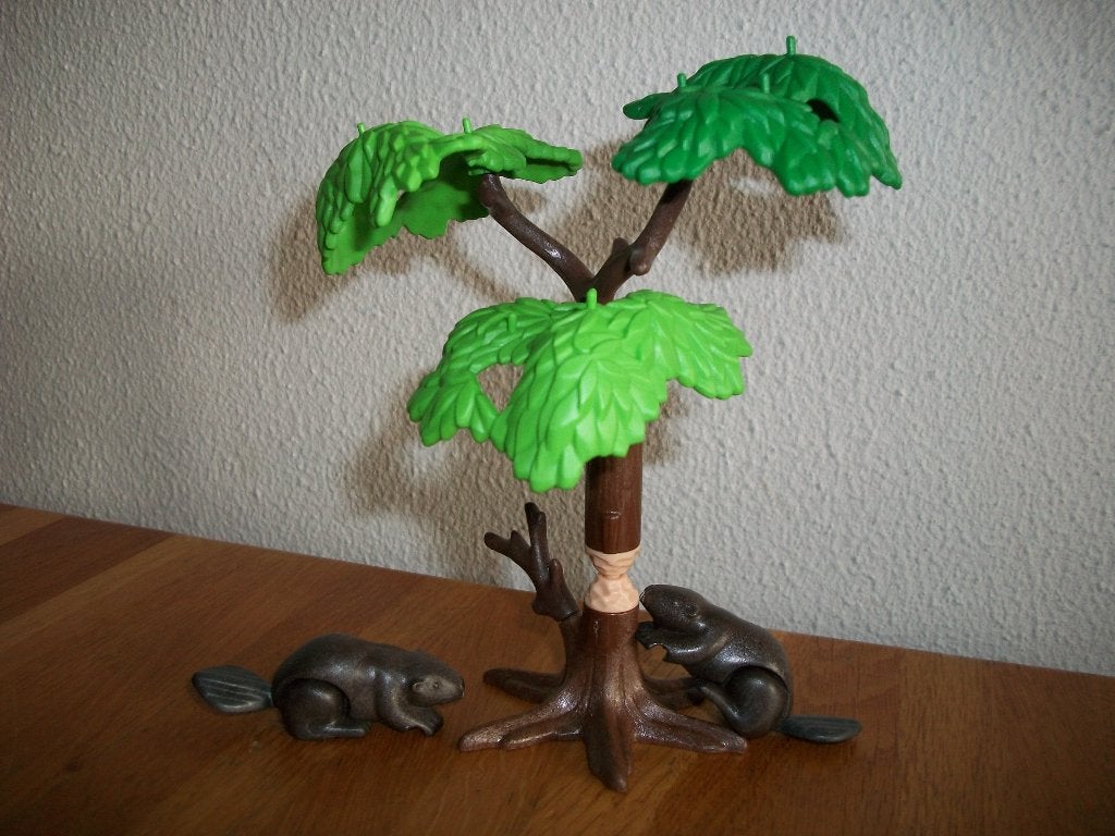 Bevers knagen aan de boom, Ophalen of Verzenden, Nieuw, Complete set, Figuren