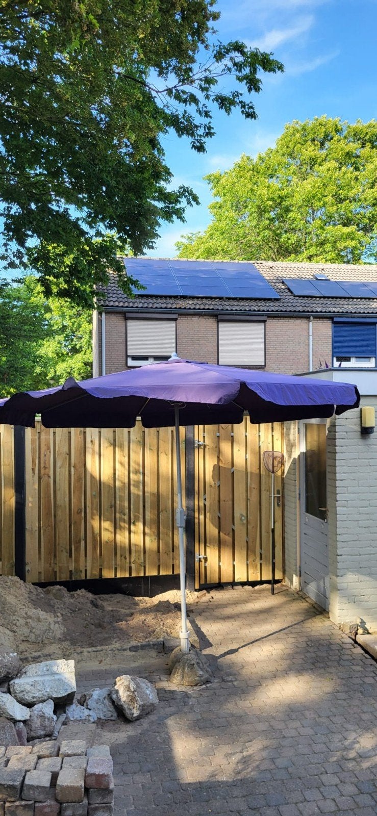 Parasol met betonnen voet, Ophalen of Verzenden, Minder dan 1 meter, Parasolvoet