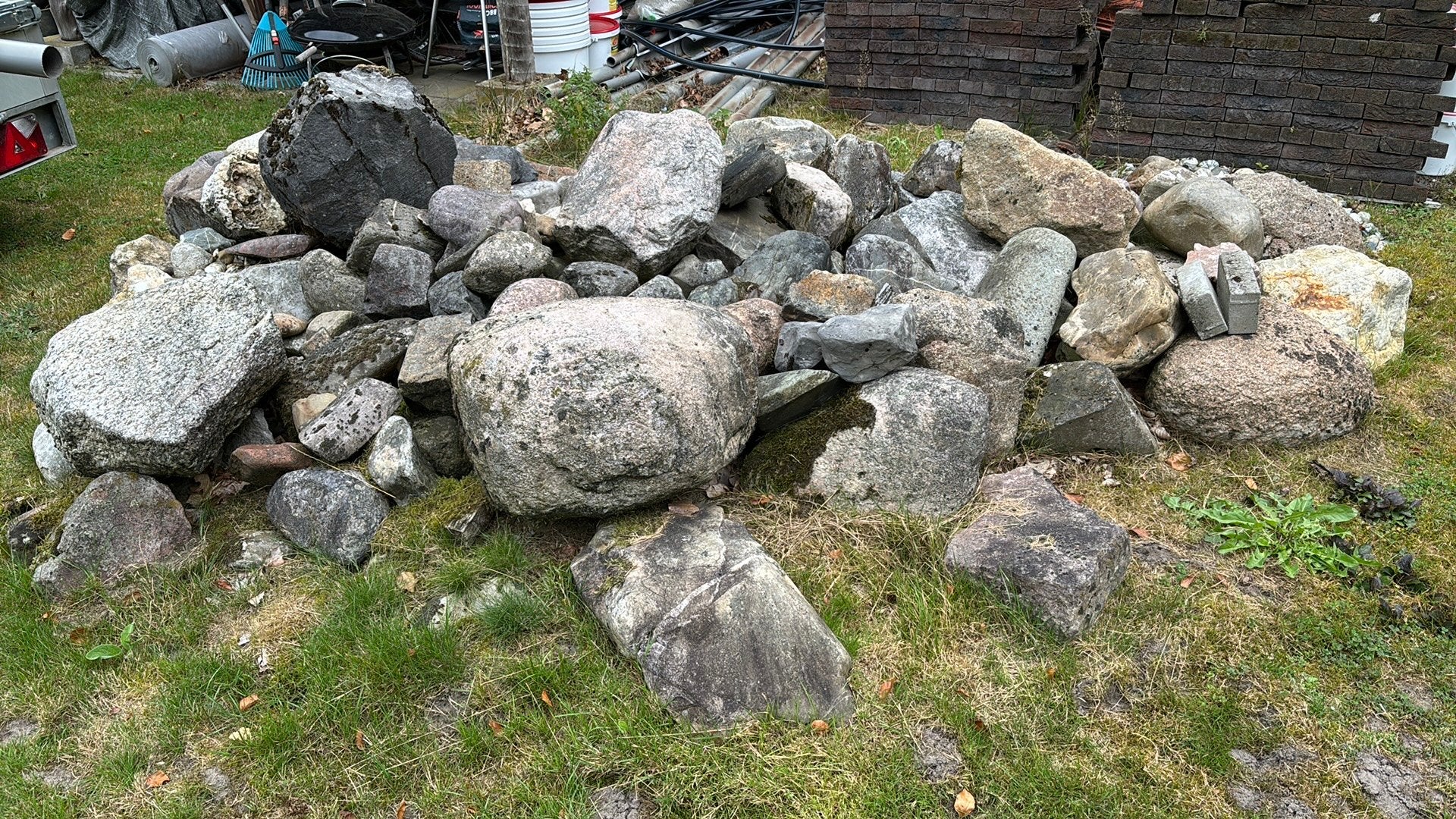 Grote en kleine natuursten GRATIS, Ophalen, Gebruikt, Kei
