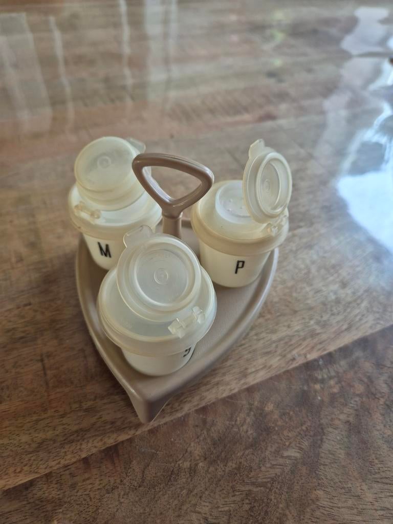 Vintage Tupperware trio in houder mosterd, peper en zout, Ophalen of Verzenden