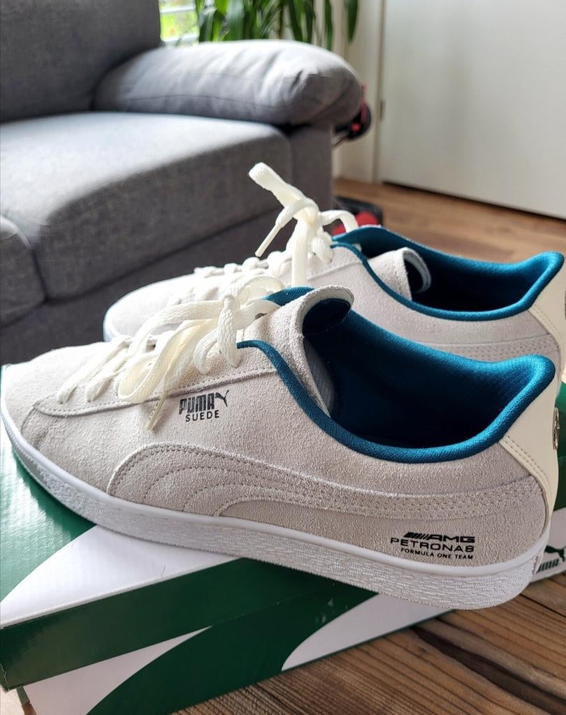 Puma Suede AMG Petronas Formule 1 Team Sneakers, Puma, Wit, Ophalen of Verzenden, Sneakers of Gympen