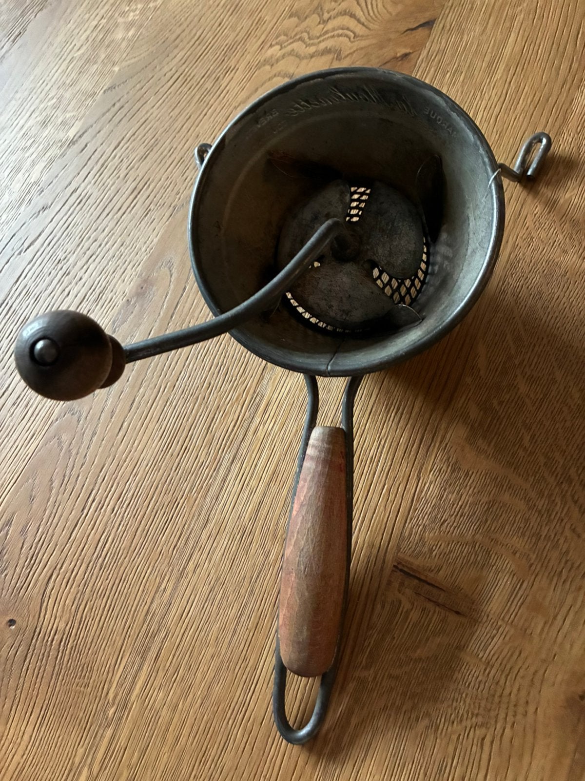 Antieke handkoffiemolen/pureer passe 1930-1950, Ophalen of Verzenden