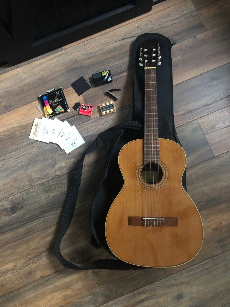 Juan Salvador | Modelo 6 | Klassieke gitaar, Ophalen, Gebruikt, Klassieke of Spaanse gitaar, Met koffer