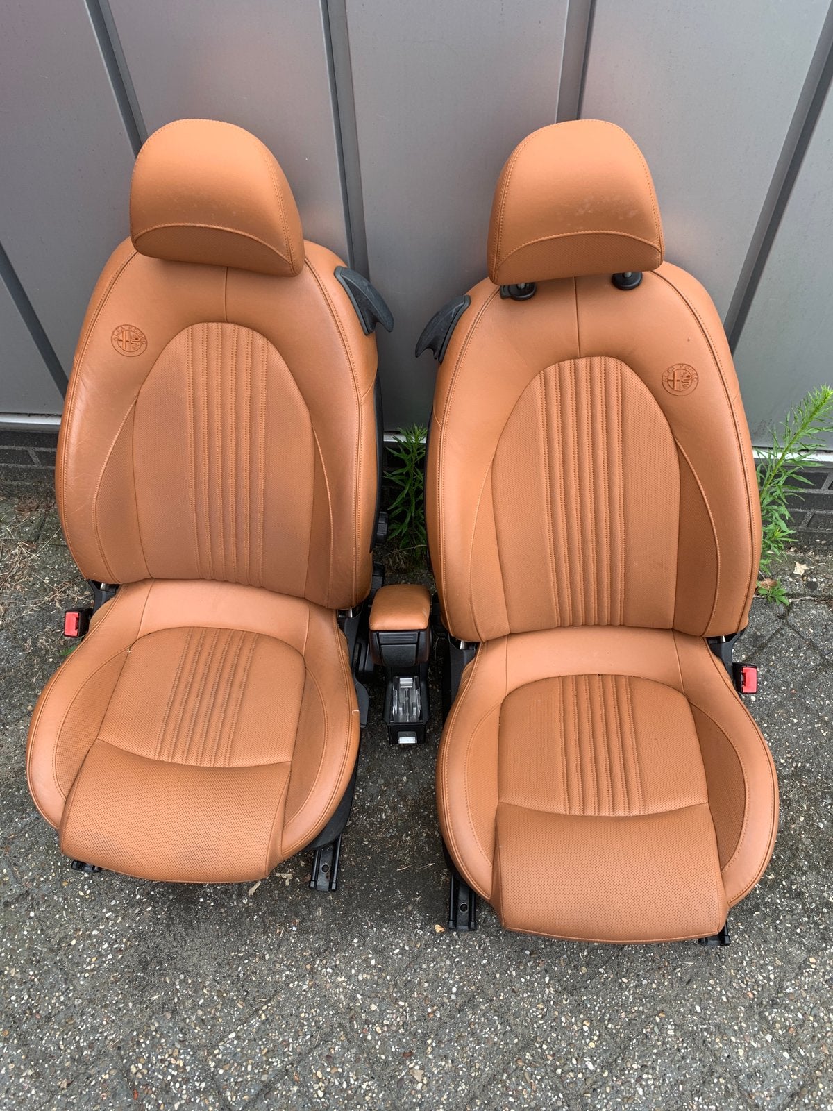 Beige bruin leder lederen interieur bekleding alfa mito, Auto-onderdelen, Interieur en Bekleding, Ophalen, Gebruikt, Alfa Romeo