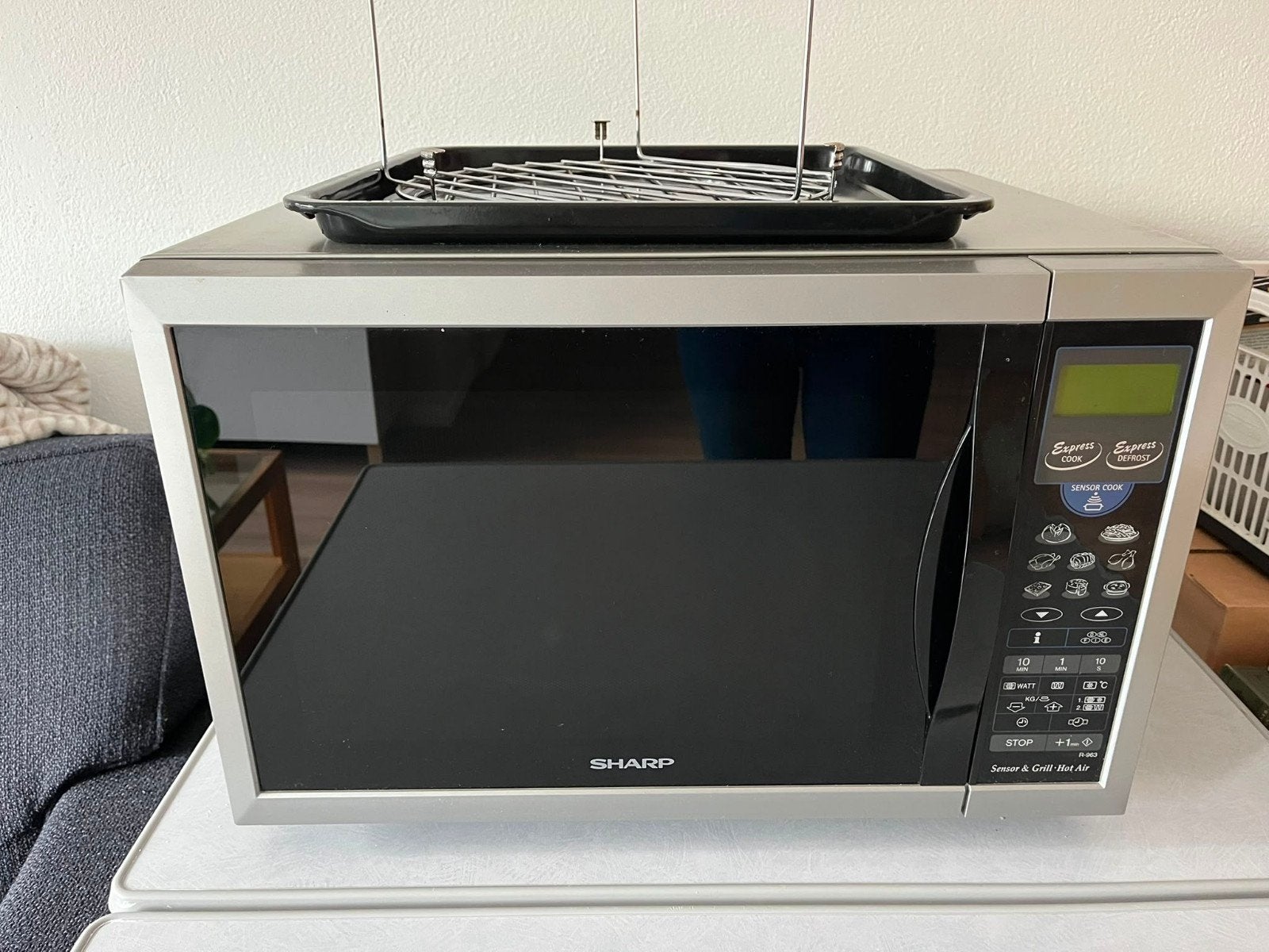 Sharp R-963(IN) Combimagnetron - Zilver/Zwart, Witgoed en Apparatuur, Magnetrons, Ophalen, Combimagnetron, Gebruikt, Hete lucht