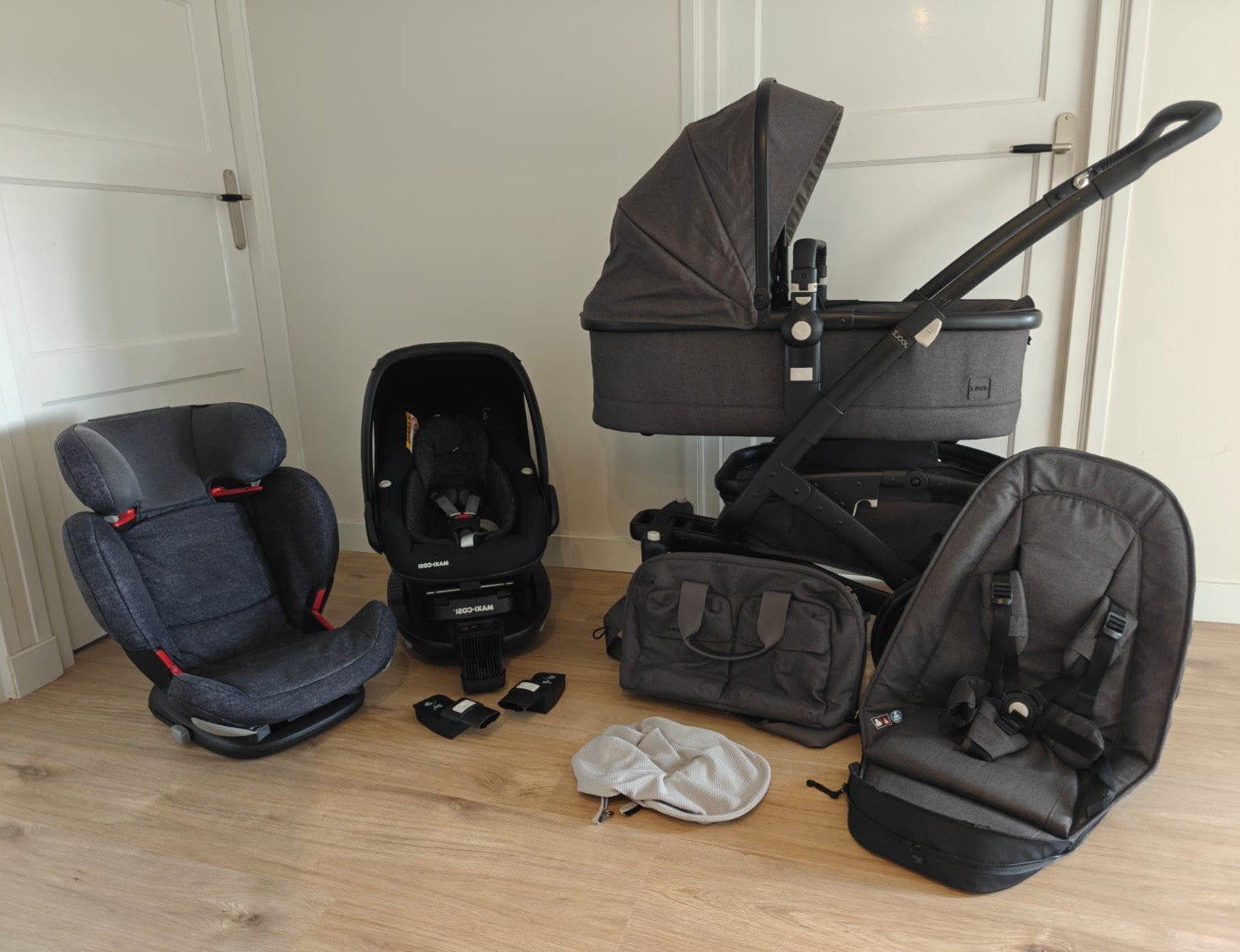 Joolz Geo 3-in-1 wandelen & autorijden baby- tot peutertijd, Ophalen, Zo goed als nieuw, Overige merken
