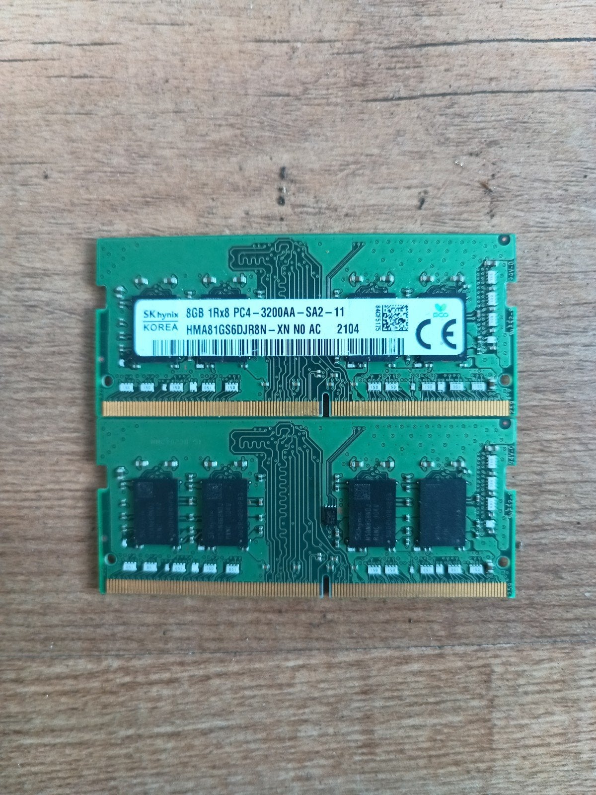 2x 8GB SK Hynix DDR4 3200MHz Laptop RAM, Ophalen, DDR4, Zo goed als nieuw, Laptop