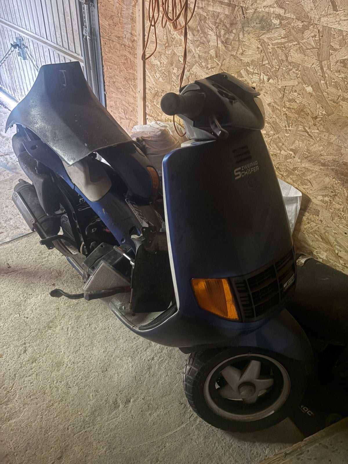 Piaggio Quartz opknapper, Fietsen en Brommers, Scooters | Piaggio, Ophalen, Gebruikt, Tweetakt