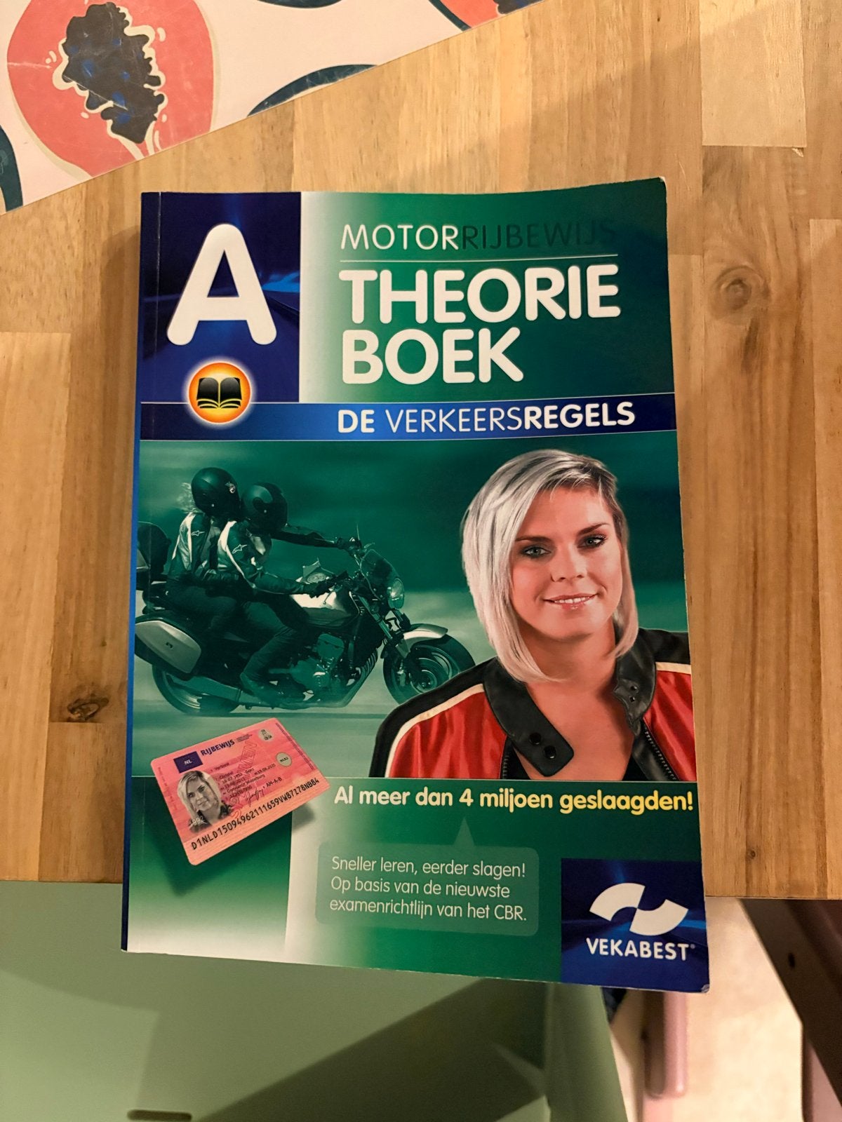 Motorrijbewijs Theorieboek - De Verkeersregels, Boeken, Verzenden, Zo goed als nieuw, Overige niveaus