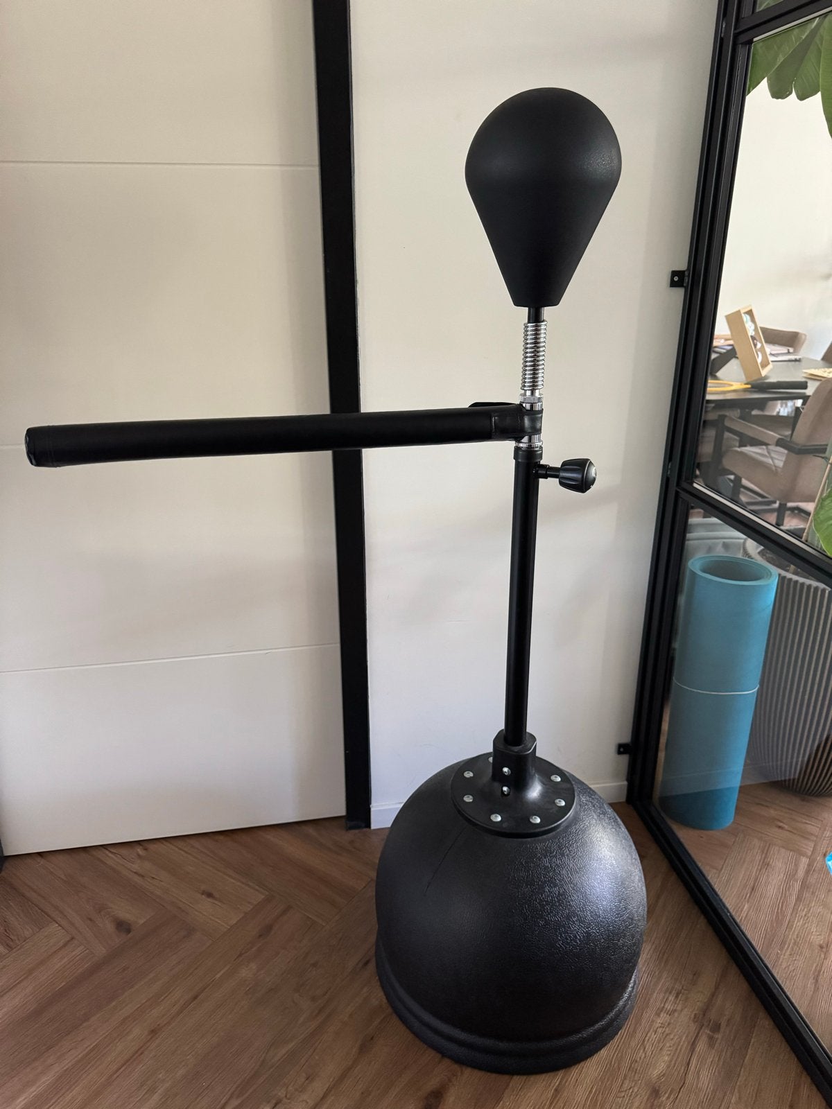 Bokspaal met 360 graden draaibare arm, Sport en Fitness, Ophalen, Zo goed als nieuw, Boks-accessoire