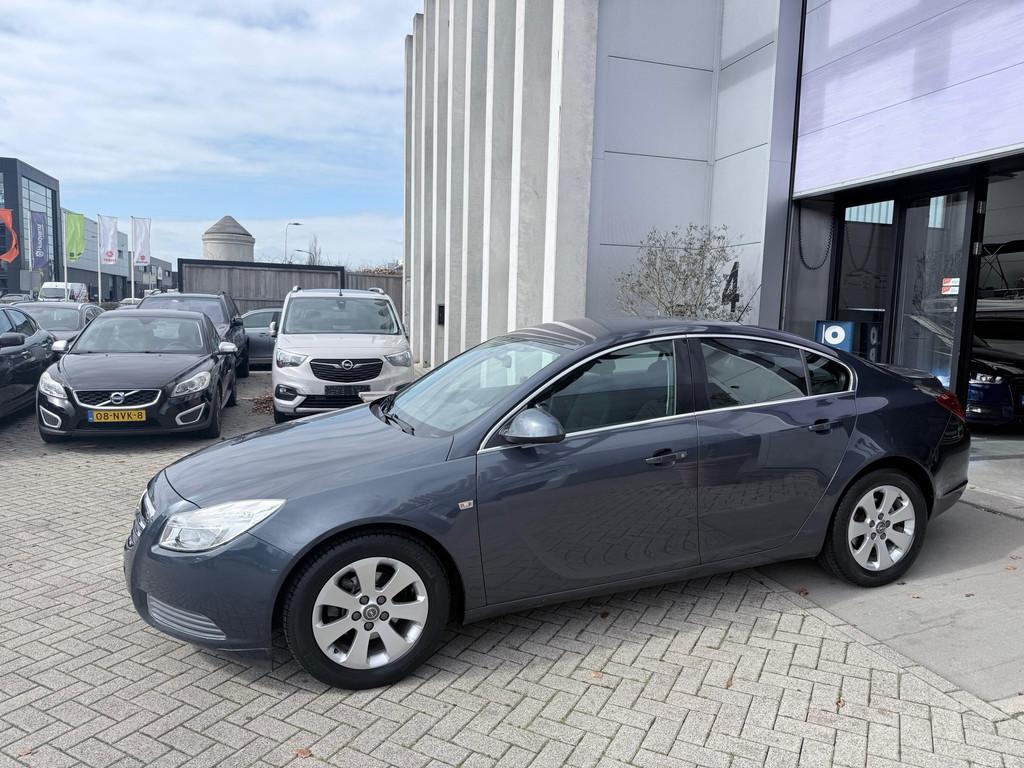 Opel Insignia 1.6 Edition NETTE AUTO! INRUIL MOGELIJK!, Voorwielaandrijving, Euro 5, Stof, Gebruikt