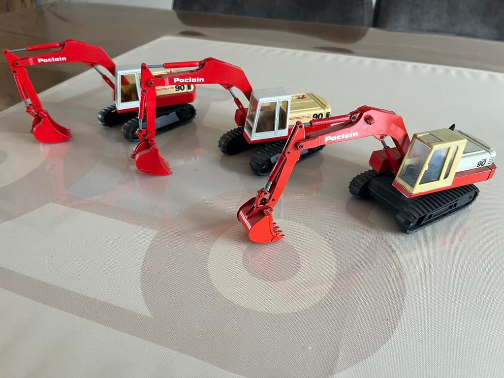 Drie Poclain 90 rups kranen Conrad Gescha, Ophalen of Verzenden, Zo goed als nieuw, Hijskraan, Tractor of Landbouw, Conrad