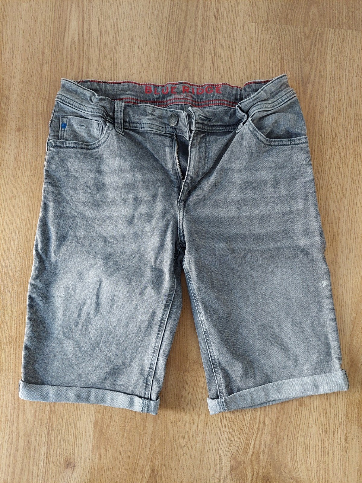 Licht grijze korte broek mt.170 Blue Ridge/ WE NIEUWSTAAT, Broek, Ophalen of Verzenden, Zo goed als nieuw, Jongen